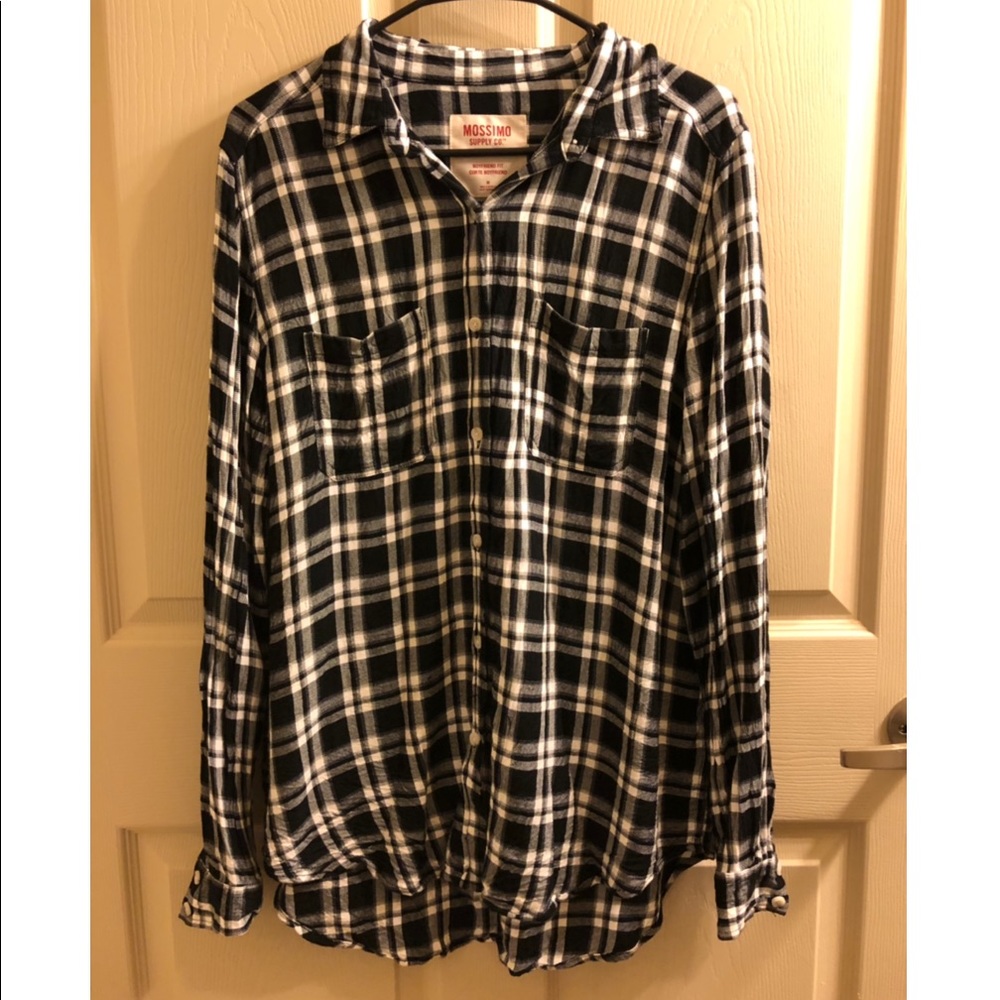 Oversized women’s flannel